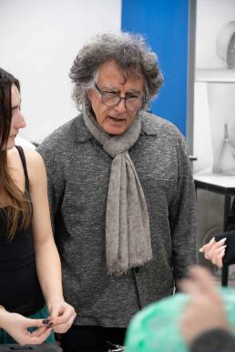 ΚΕΝΤΡΟ ΤΕΧΝΩΝ ΠΛΑΚΑ ΝΕΑΝΙΚΟΙ ΟΥΡΑΝΟΞΥΣΤΕΣ